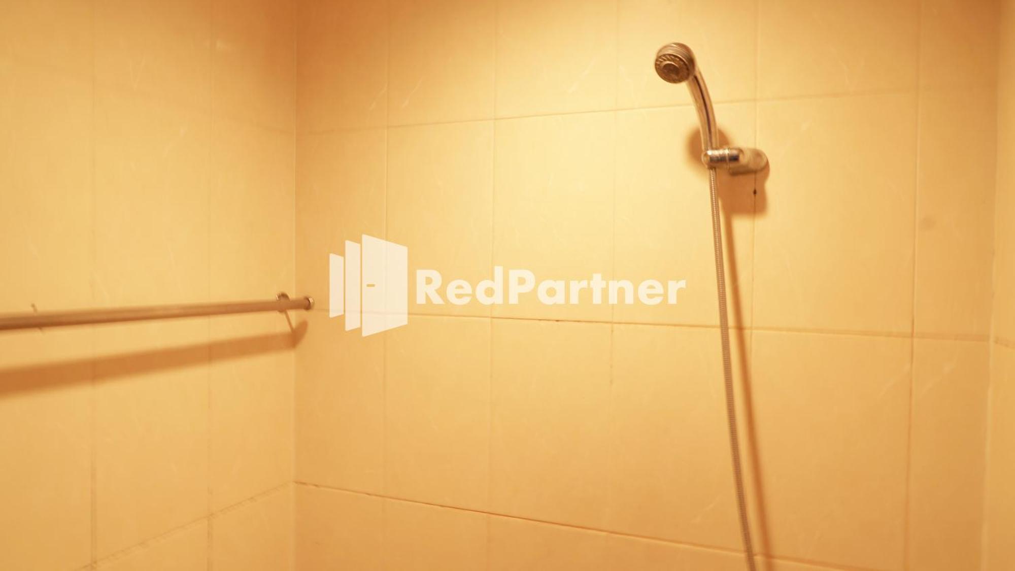 Wisma Sederhana Mitra Reddoorz Медан Стая снимка